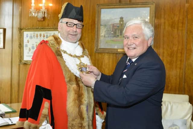 New mayor Sean McDonald with outgoing mayor Michael Donin. Picture by Andrew Mardell SUS-160520-153227001