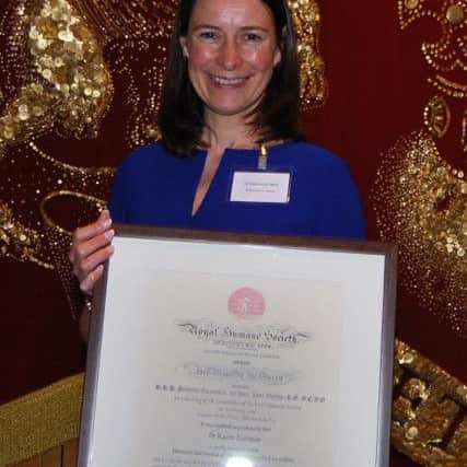 Dr Eastman with her award