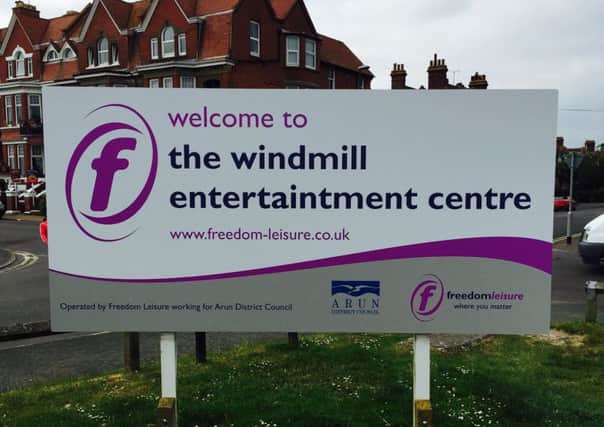 Spelling error on the Windmill Entertainment Centre sign in Littlehampton