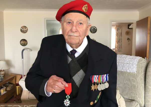 Noah Stansmore, 91, with his LÃ©gion d'honneur medal