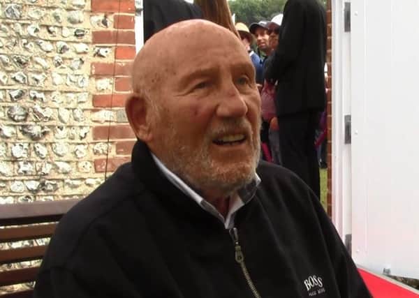 Sir Stirling Moss SUS-160625-171446001