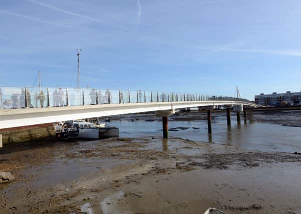 S47525H13

Opening of the Adur Ferry Bridge on Wednesday. ENGSUS00120131113145925