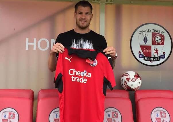 New Crawley Town signing James Collins SUS-161107-184106002