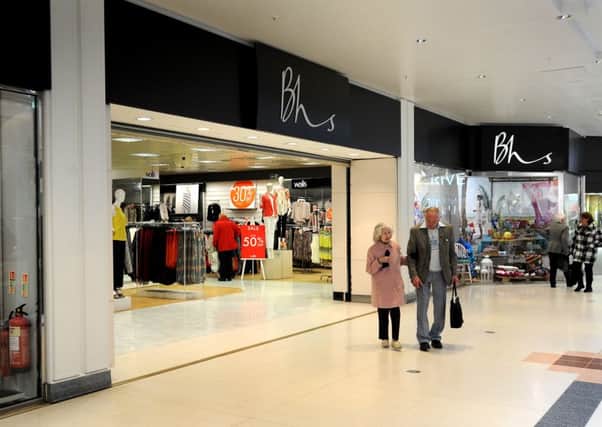 BHS Crawley, in the Mall  25-04-16  Pic Steve Robards  SR1611901 SUS-160425-160444001