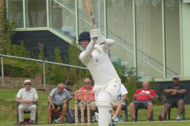 James Pooley made a quickfire 46 to set Priory on the way to a successful run chase