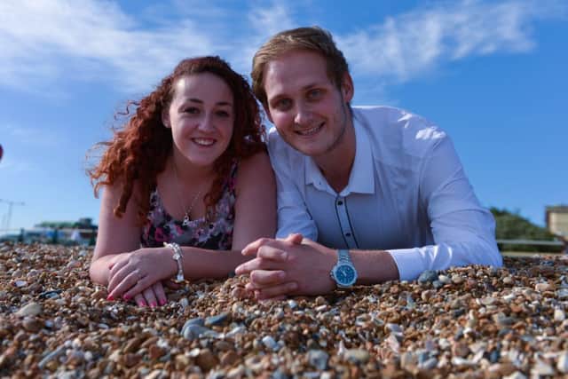 Hannah Dickens and Nick Rewcastle of Sussex Search and Rescue SUS-160823-093205001