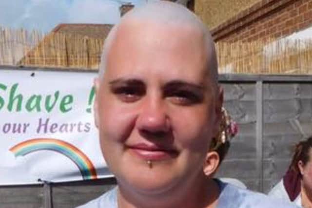 Trudi Kirkaldie took part in 'Brave the Shave' for her friend SUS-160830-094620001