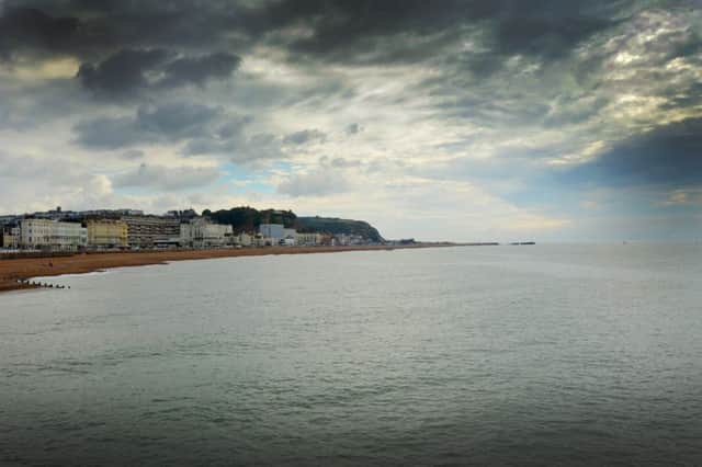 View towards Hastings Old Town from Hastings Pier.
Hastings Seafront. SUS-160208-151427001