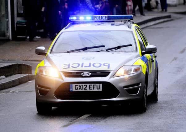 Sussex Police car SUS-151129-085711001