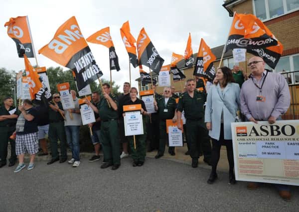 GMB protests in Eastbourne (Photo by Jon Rigby) SUS-160920-151910008