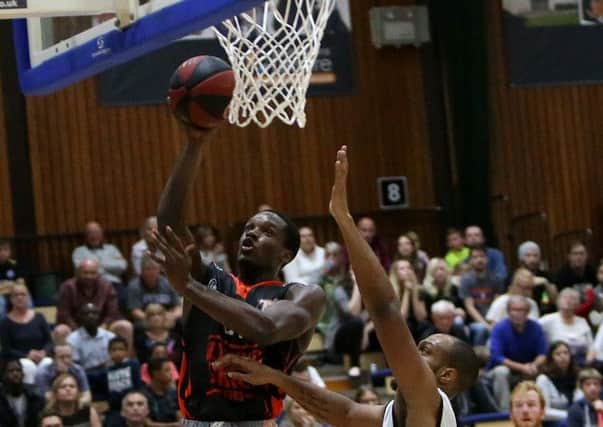 Lyonell Gaines heads to the basket in Worthing Thunders defeat to Leicester Warriors on Saturday. Picture: Mike Gunn (Studio IV)