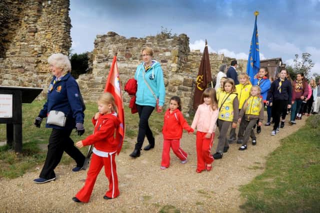 Hastings Week: Opening Ceremony in the grounds of Hastings Castle. SUS-160910-063523001
