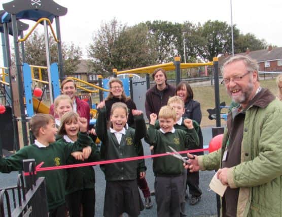 Opening of refurbished play area in St George's Road, Bexhill. Children from Chantry Community Primary School with Cllr Jonathan Johnson, Rother District Council cabinet member for young people, sport and leisure SUS-161017-100519001