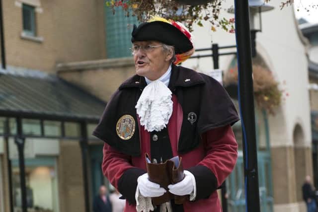 Hastings Week: 64th National Town Criers' Competition. Photo by Frank Copper. SUS-161016-135033001