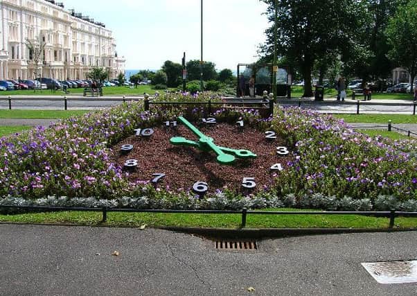 Floral Clock Hove (Photograph: Simon Carey, Creative Commons Licence) SUS-161130-102156001