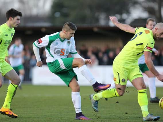 Ollie Pearce tries a shot for the Rocks v Havant / Picture by Tim Hale