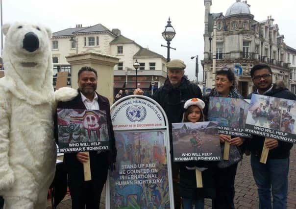 Eastbourne marks United Nations Human Rights Day SUS-170401-122226001