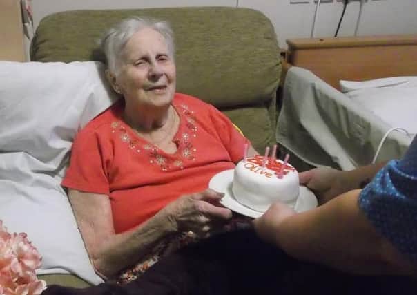 Olive Jenkins celebrates her 103rd birthday SUS-170126-110956001