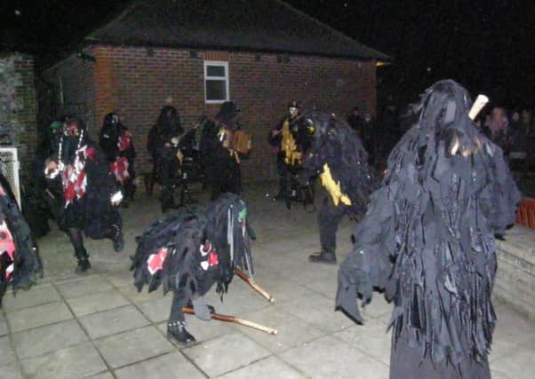 Mythago Morris performing a sequence of wassail-related dances