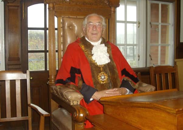 Cllr Brian Kentfield in his mayoral role in 2014