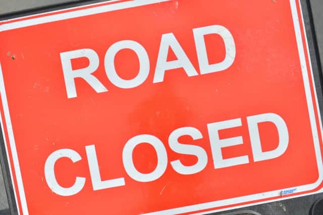 Stock shot - Road closed sign - Taken in Aylesbury ENGPNL00120130813121613
