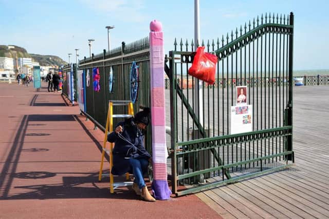 Yarn Bomb weekend on Hastings Pier. Photo by Sid Saunders. SUS-170327-075414001