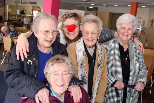 Red noses on show at The Laburnum Centre DM17314051a