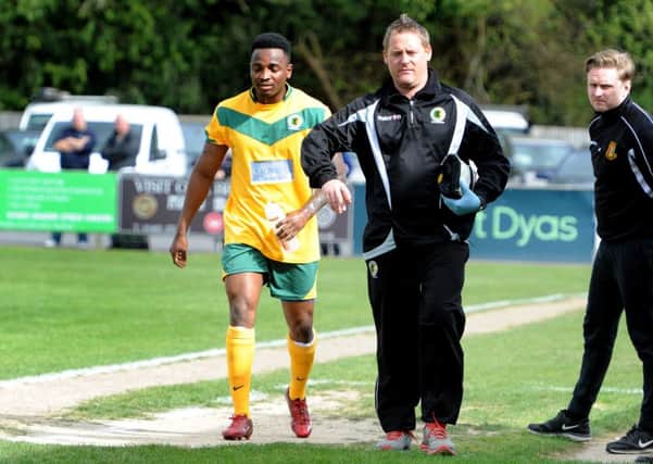 Horsham FC v Sittingbourne FC. Tony Nwachukwu - walks off injured 27mins Pic Steve Robards  SR1707827 SUS-170417-153109001