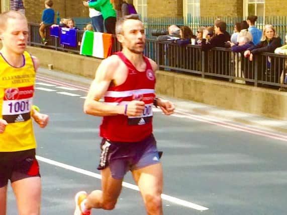 Paul Tomlinson at the London Marathon