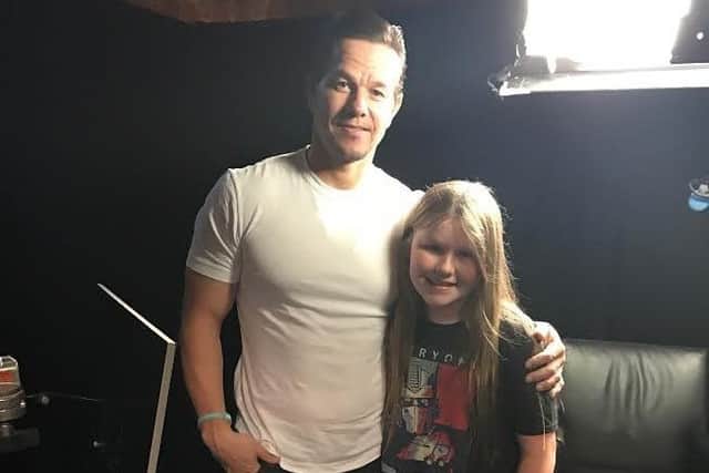 Emily and Mark Wahlberg SUS-170630-114020001