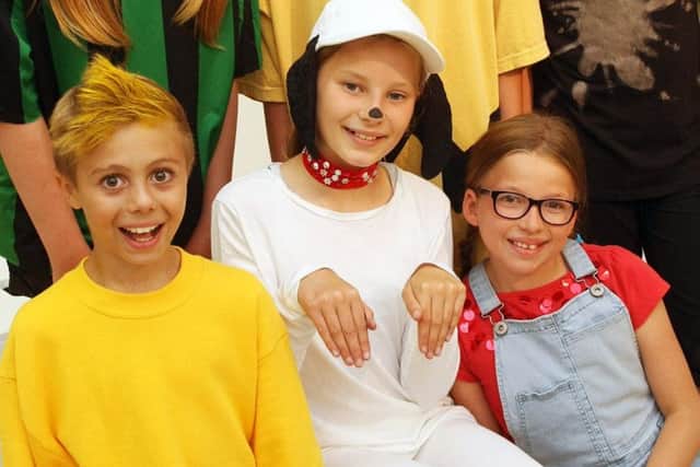 DM17632306a.jpg Snoopy cast at Shoreham Beach Primary. Photo by Derek Martin. SUS-170307-174000008