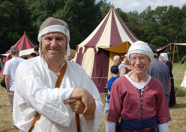A Medieval housewife and her tyranical husband at the Loxwood Joust
