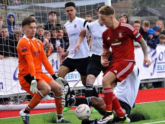 Jordan Maguire-Drew in action for Worthing.