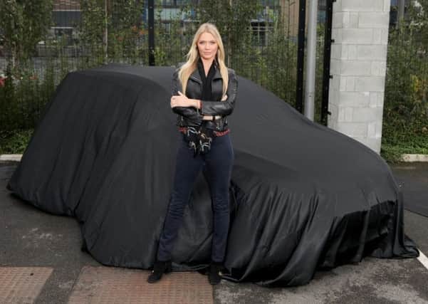 Jodie Kidd and the car