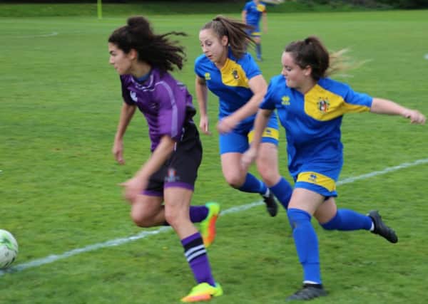 Action from the Uni of Chi women's firsts' defeat to Herts / Picture by John Geeson