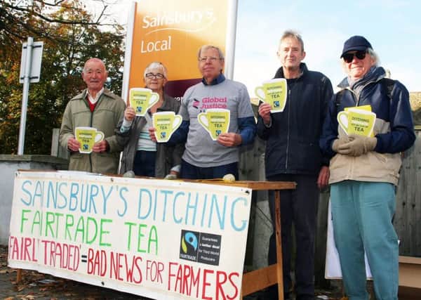 The Dont Ditch Fairtrade day of action at Sainsbury's Local in Goring. Picture: Derek Martin DM17103352a