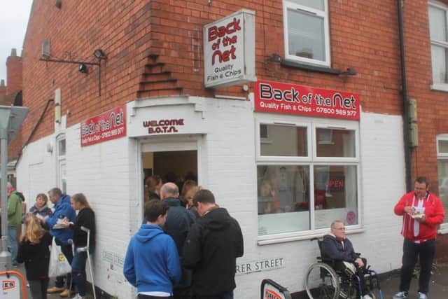 Pre match food for fans at Lincoln SUS-171031-093308002