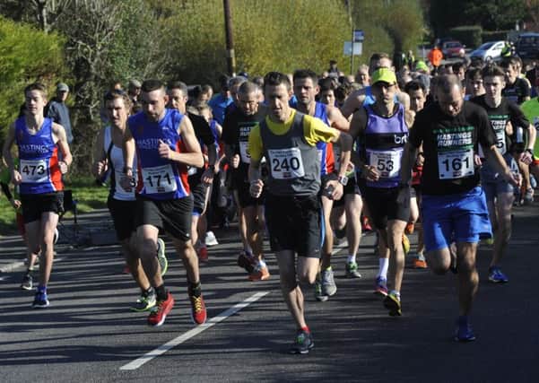 Runners set off at the start of the M&S Electrical Beckley 10K 2017. Pictures by Simon Newstead