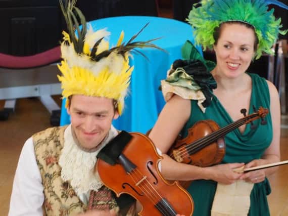 Little Baroque Company 'bird' violinists John Crockatt and Helen Kruger