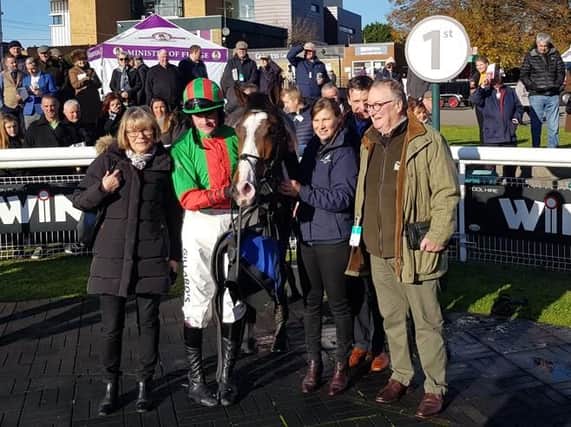 Jukebox Jive and connections after his debut win at Fontwell Park